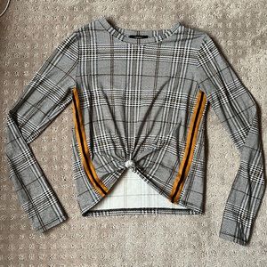 Plaid long sleeve shirt